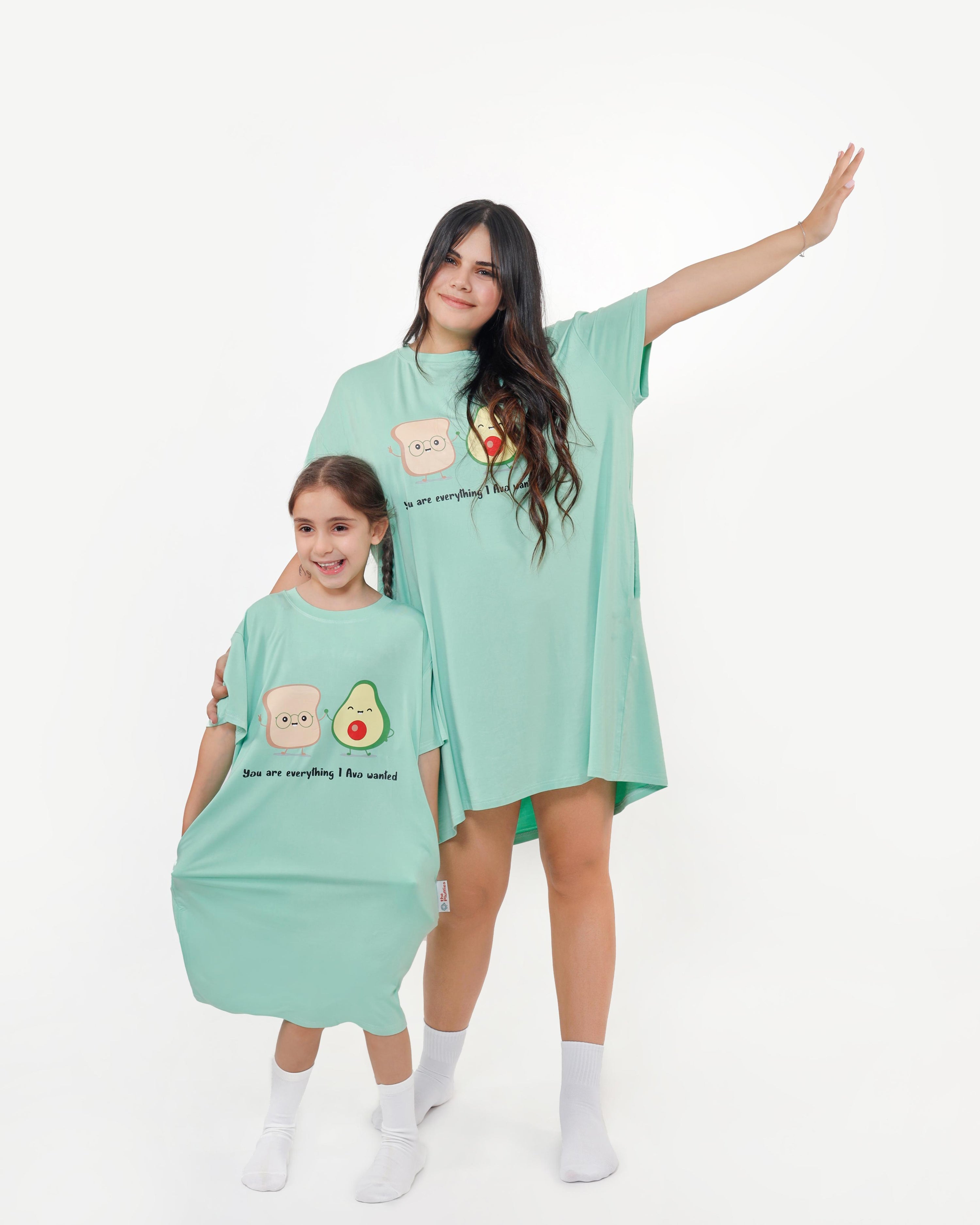 Like Mother Like Daughter Boyfriend Tee - THE PLUFFIES