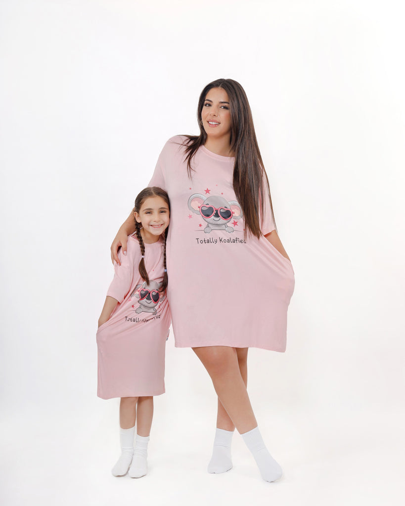Like Mother Like Daughter Boyfriend Tee - THE PLUFFIES