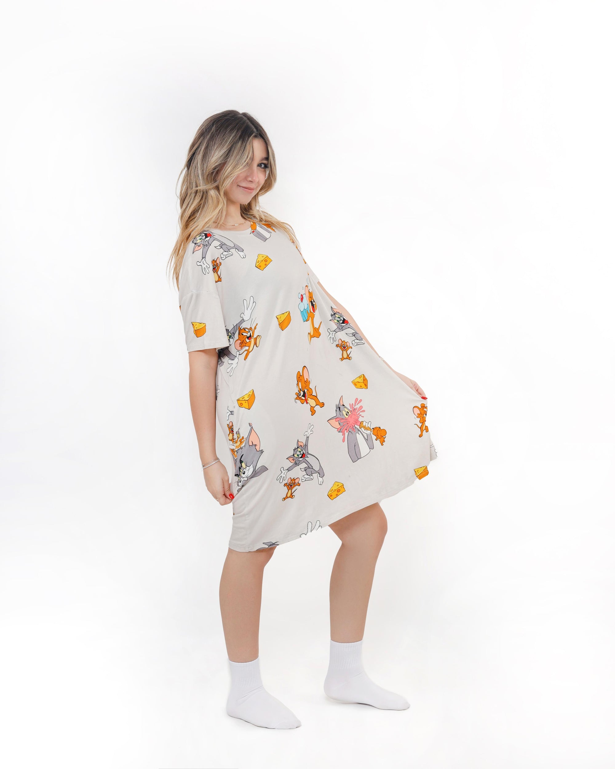 Tom & Jerry Boyfriend Tee - THE PLUFFIES