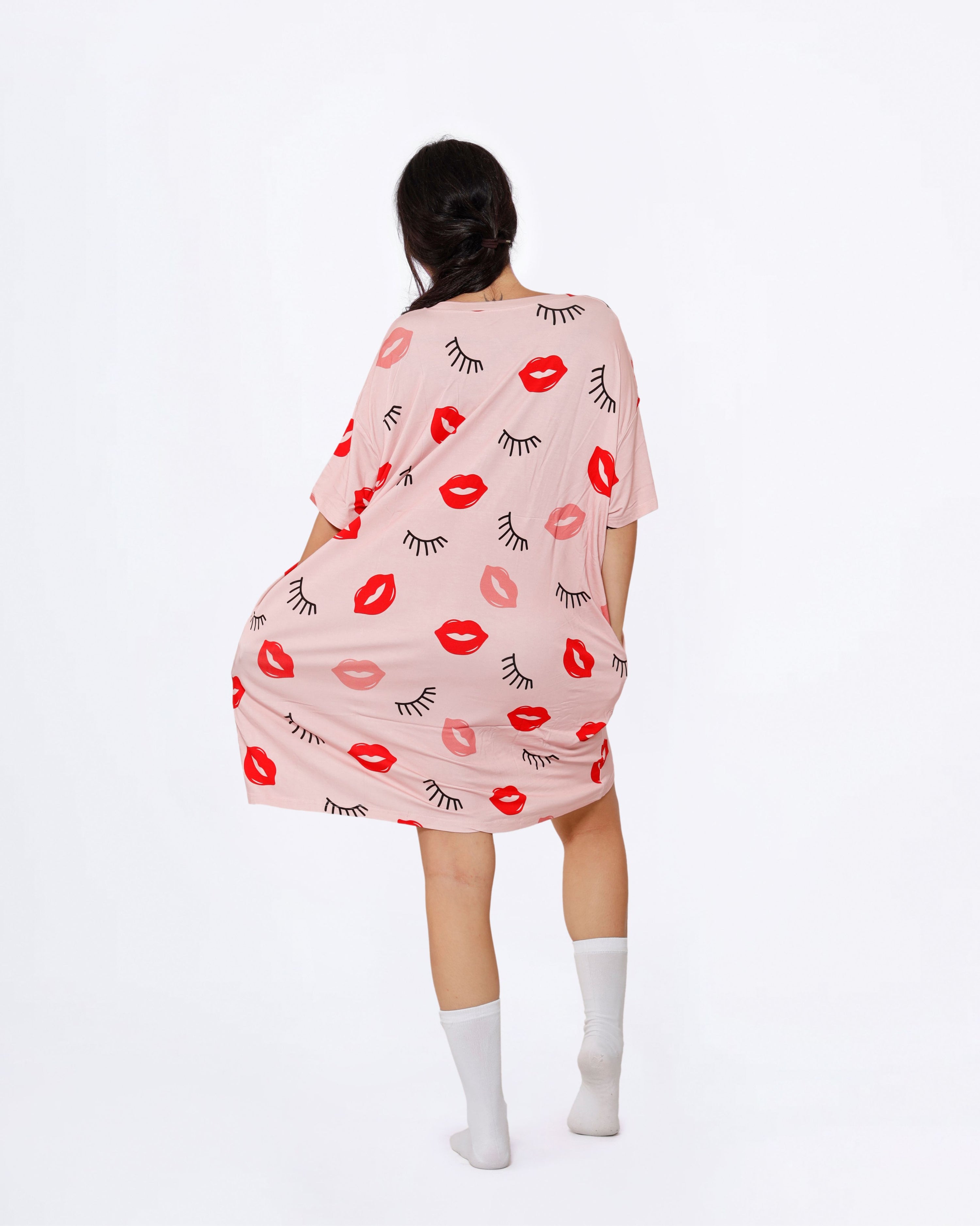 GRWM Bisou BF Sleep Tee